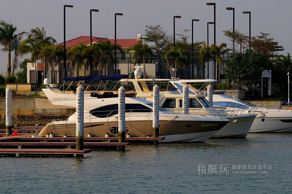 海南海口新埠島國際游艇會(huì)