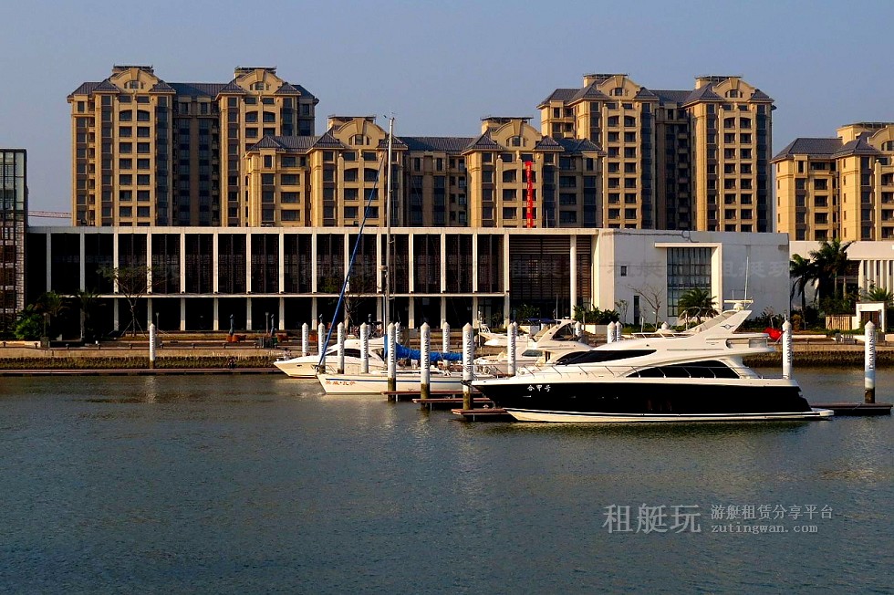 海南海口新埠島國際游艇會(huì)