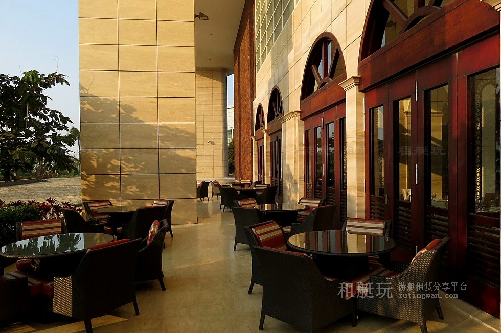 海南海口新埠島國際游艇會(huì)