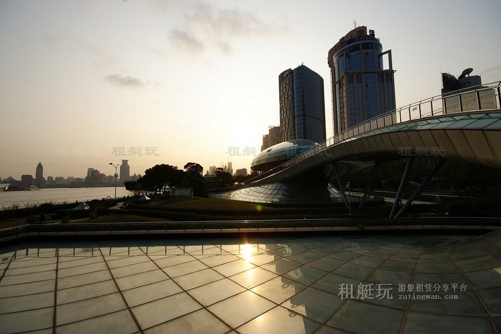 上海港國(guó)際客運(yùn)中心碼頭